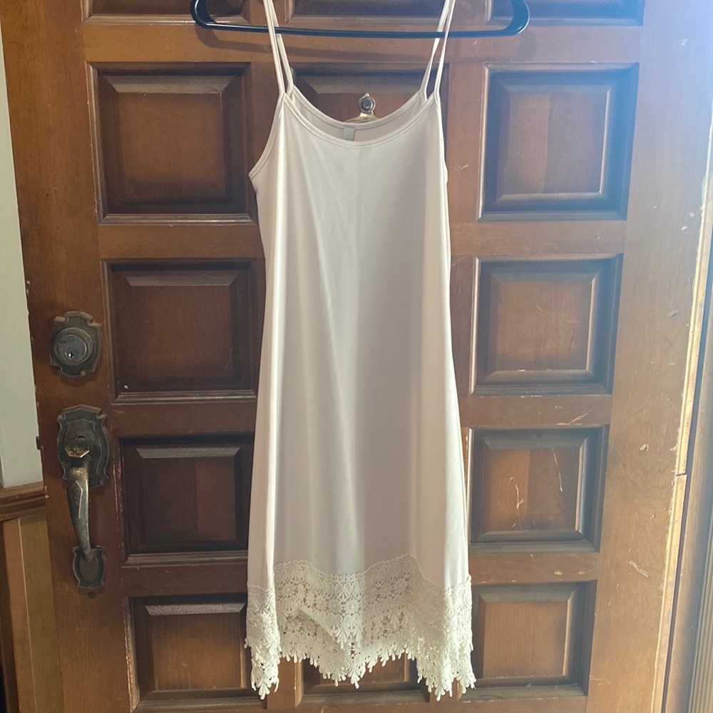 Layering slip. Size small